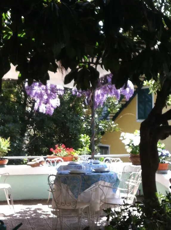 Hotel Pensione Moderna Bonassola