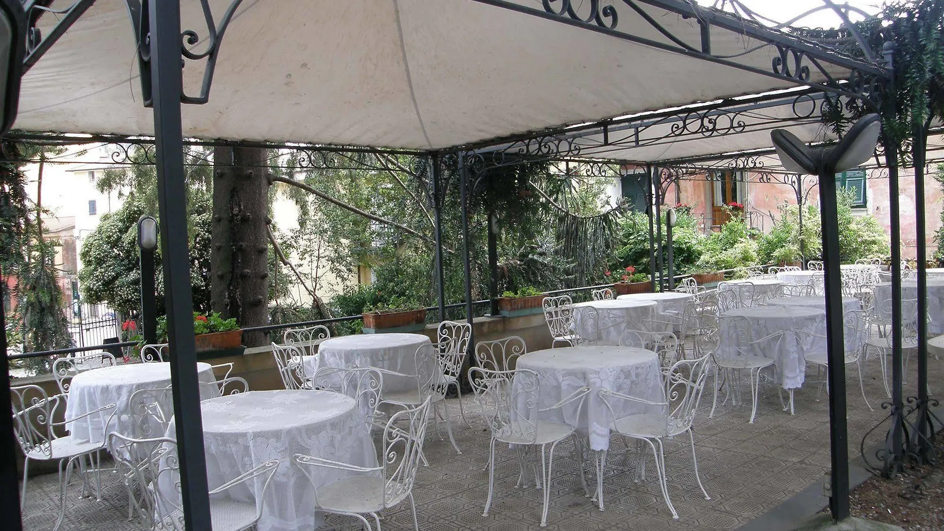 Hotel Pensione Moderna Bonassola 3*,
